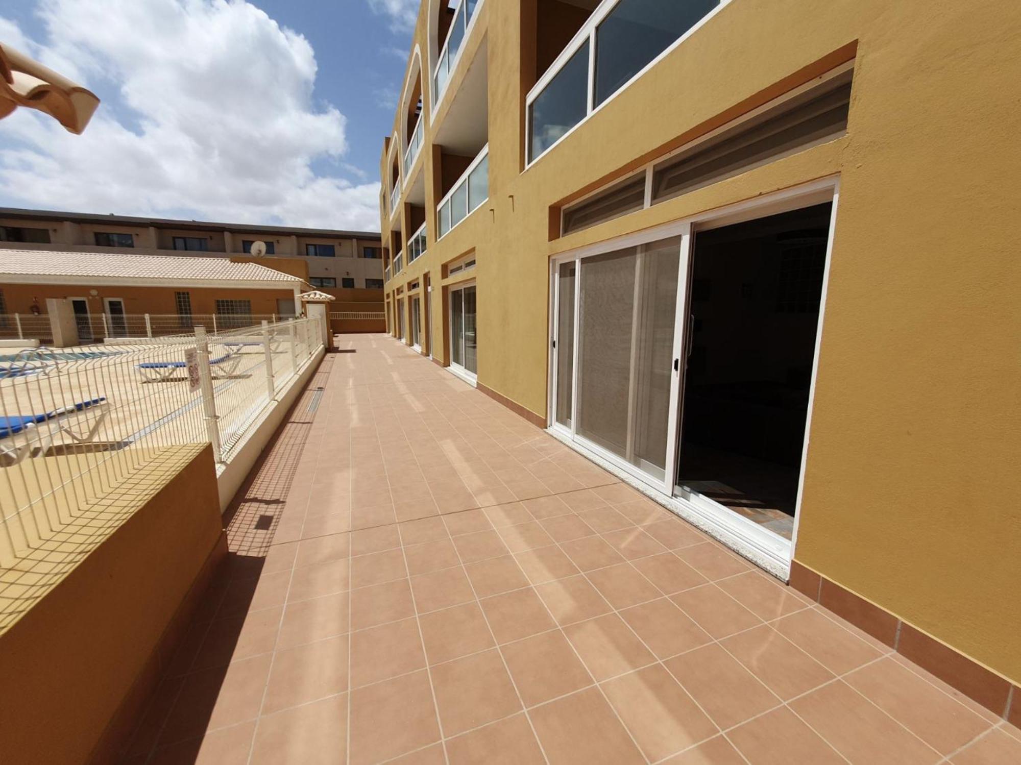 Apartment La Concha With Pool For Kids! *
